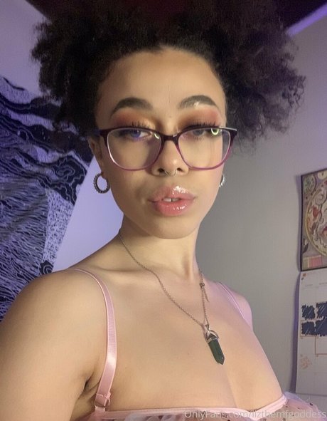 lizthemfgoddess pornstar nice picture