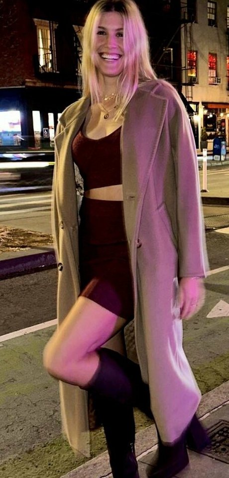 Eugenie Genie Bouchard sex model gallery