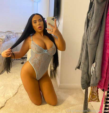 morgan lucie beautiful actress pictures