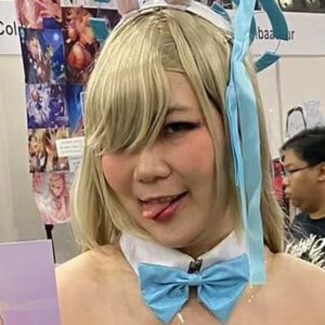 Quistreous pornstar nude photo