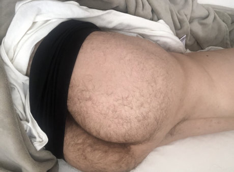 exhibitchinnyc model naked pics