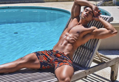 omar galvan model naked pictures