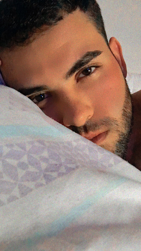 Jhonathan model nice img