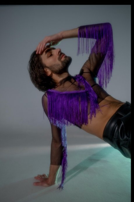 Romeoo beautiful actress galleries