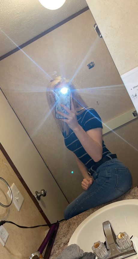 Tiffany Roberts star xxx pictures