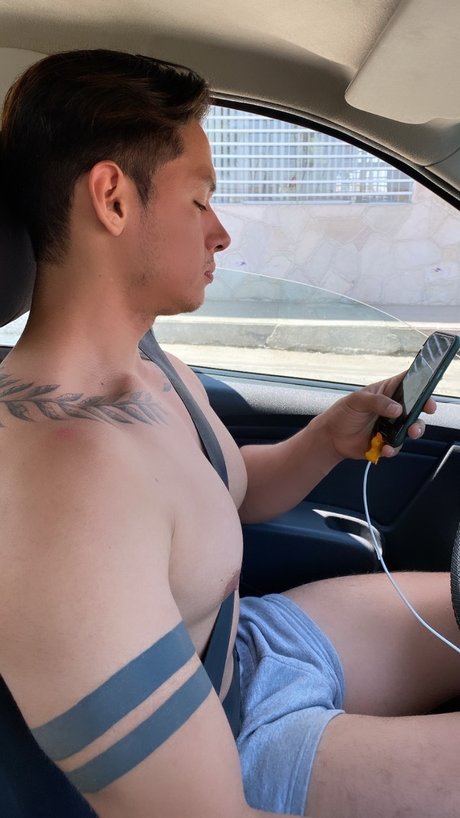 MaxxxDylan model pornographic galleries