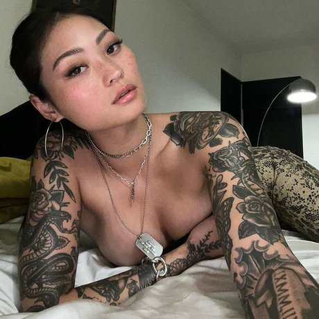 female fitness onlyfans free porn photos