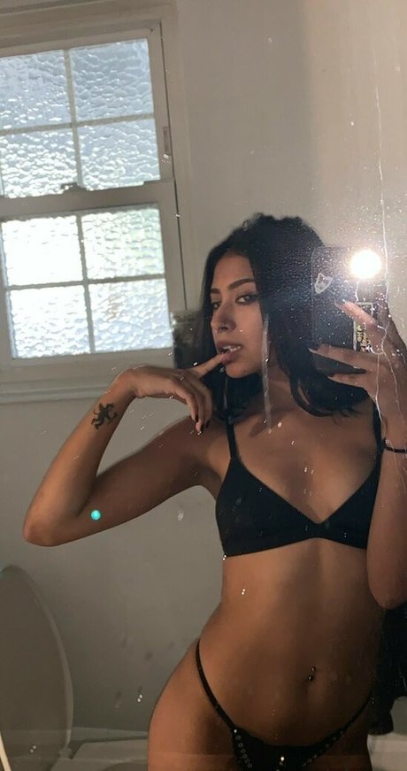 PaintJunkHunny porn model img