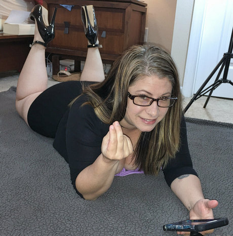 raven onlyfans hot sexy archive