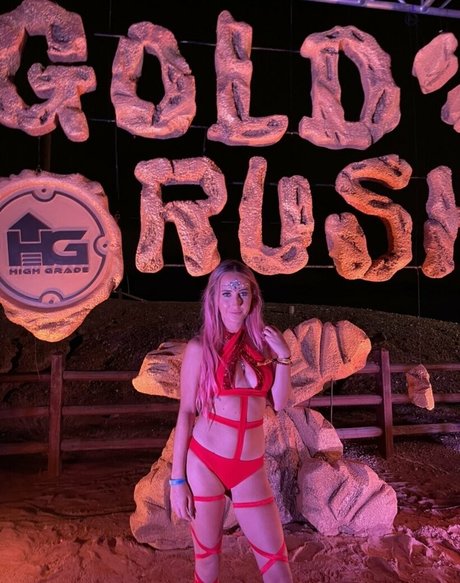 hairy armpits onlyfans pretty photos