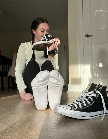 brunette petite onlyfans beautiful naked gallery