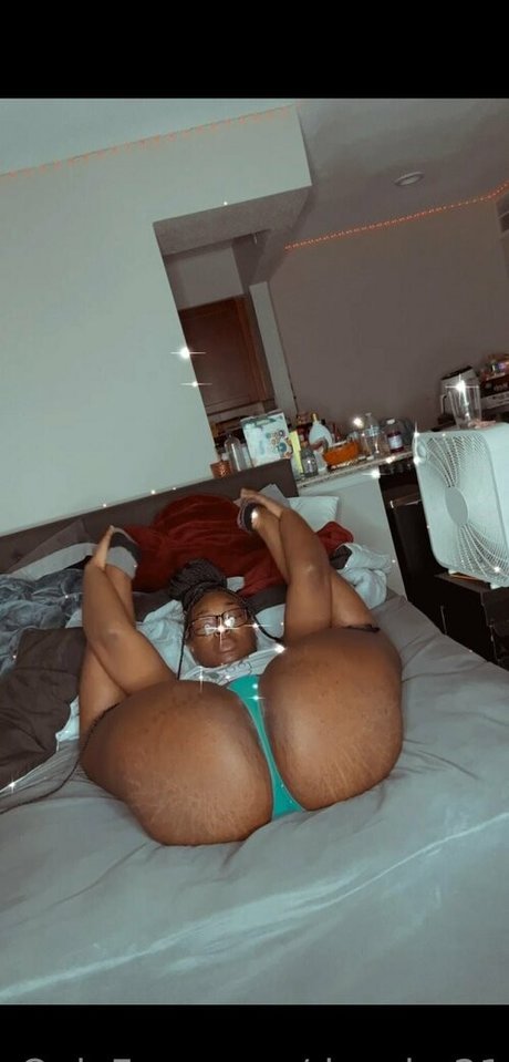 athletic blonde onlyfans exclusive img