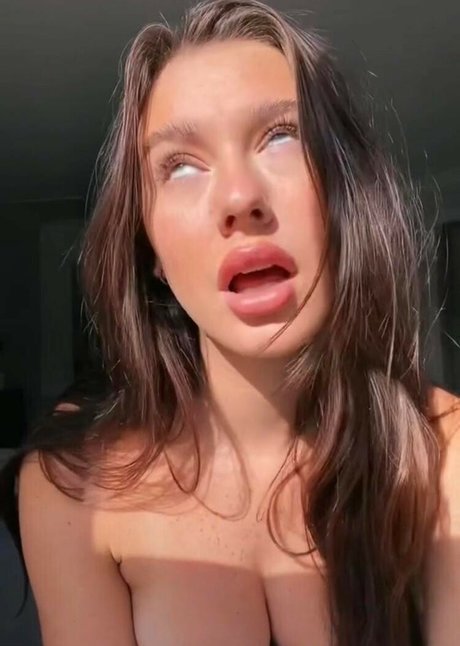 Sarah Waddles actress picture