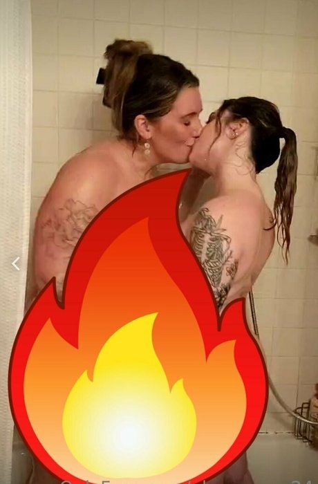 hottest young onlyfans art naked pictures