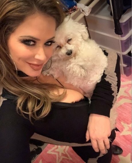 emiaddisonx perfect model galleries