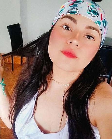 Milaly P_ sex model img