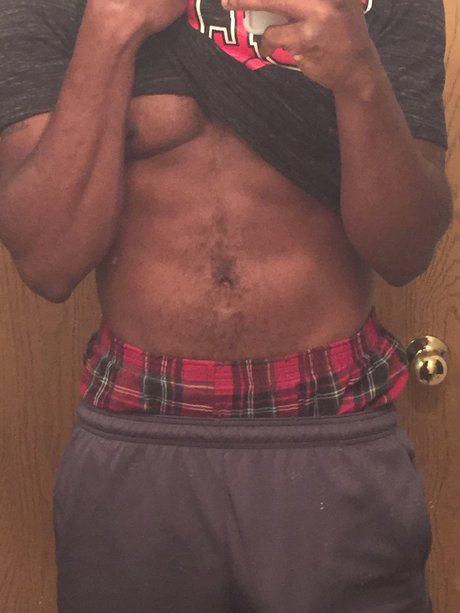 BiggRhok23 porn model gallery