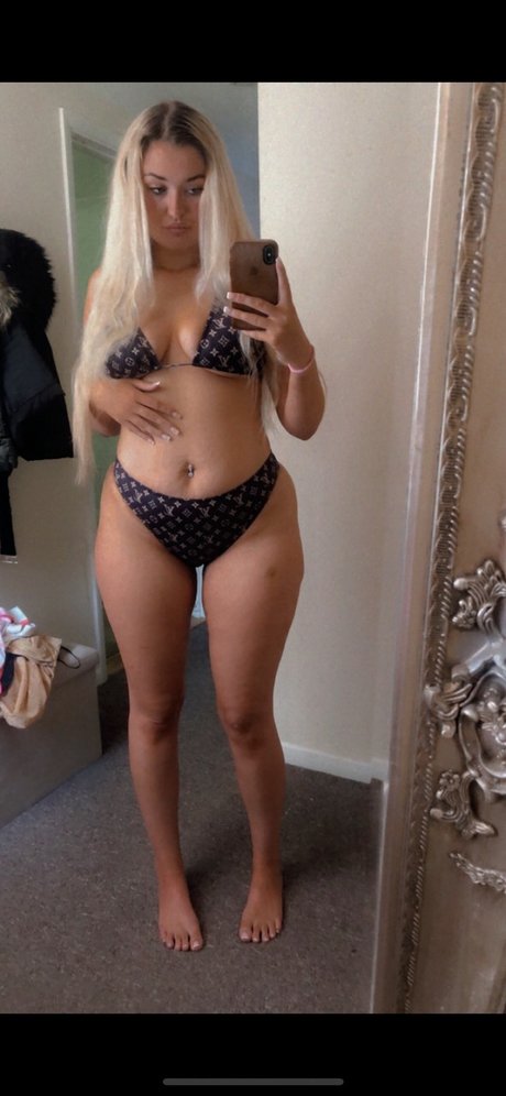 Bigbattyblondxo model best pics