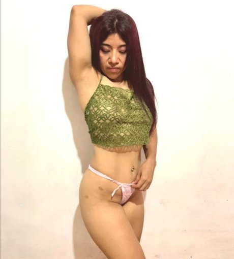 Jess Dakaria erotic pornstar img