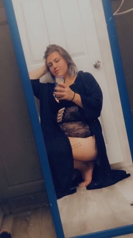 Candy licking good23 hot pornstar photos