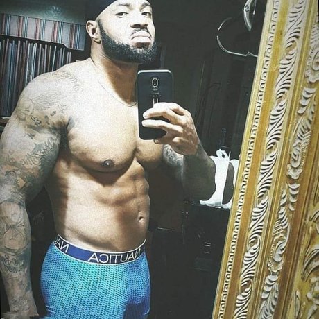 Pretty D ck McJoy_ perfect actress archive