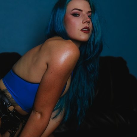 Missy Von Curse exclusive model image