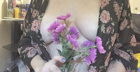 _Moannlight_ hot pornstar picture