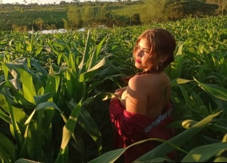 MOVEP96 model nudes images