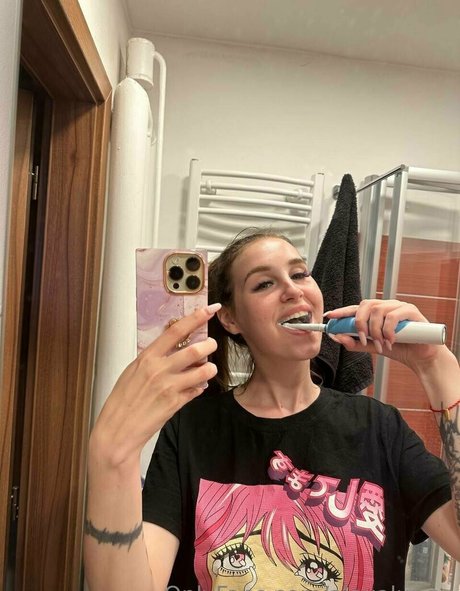 blowjob teen onlyfans free naked photos