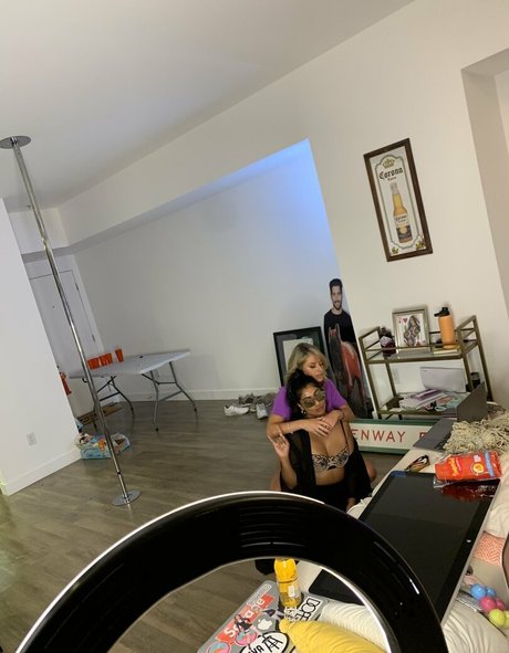 blowjob threesome onlyfans pretty img