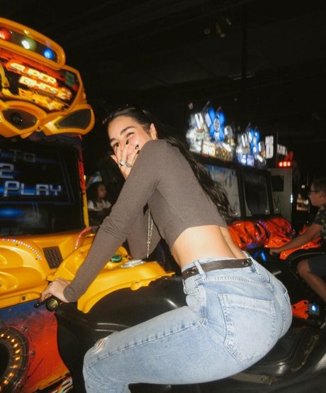 hottest young onlyfans hot nude pics