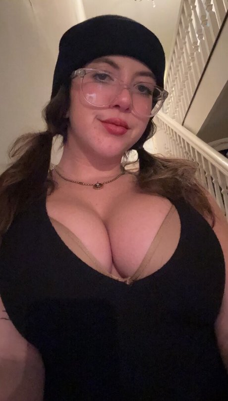 beautiful ladyboy onlyfans pornos image