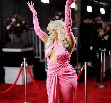 Bebe Rexha star best images