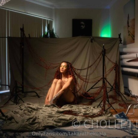 Takarathekoala model pornographic pic