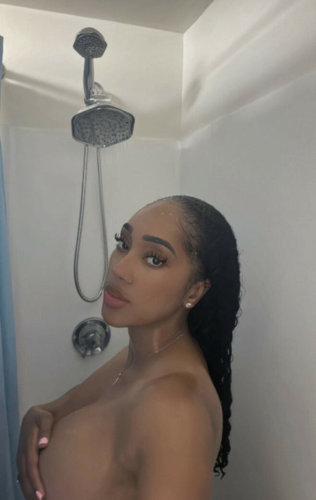 drag queen onlyfans beautiful naked photos