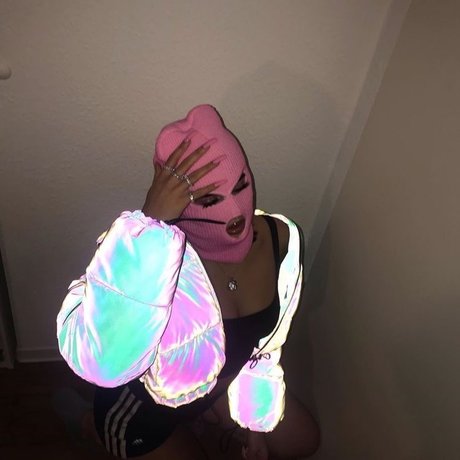 mupink_ free star archive