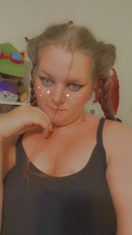 Cursity Darkness pornstar naked archive