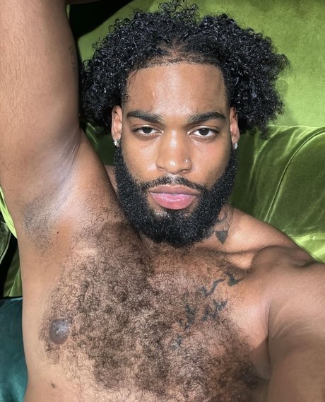 Navajo Malik star hot pics