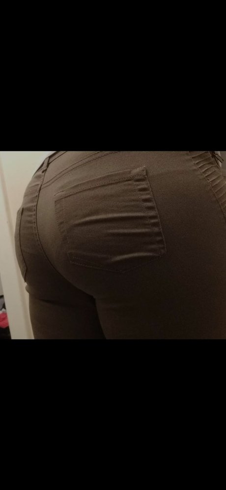 Maxi King porn model gallery