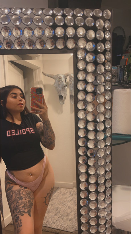 Netty naked star pic