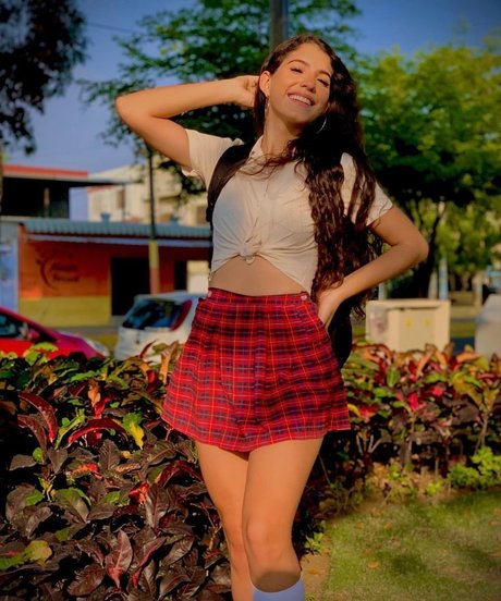 NIDIA_ exclusive star pics