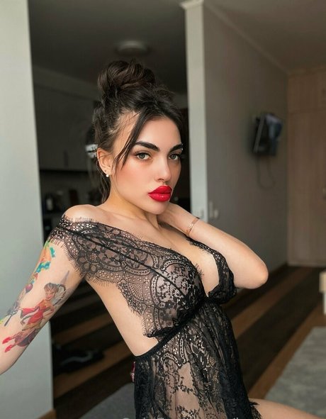 betsy mew pornstar exclusive pics