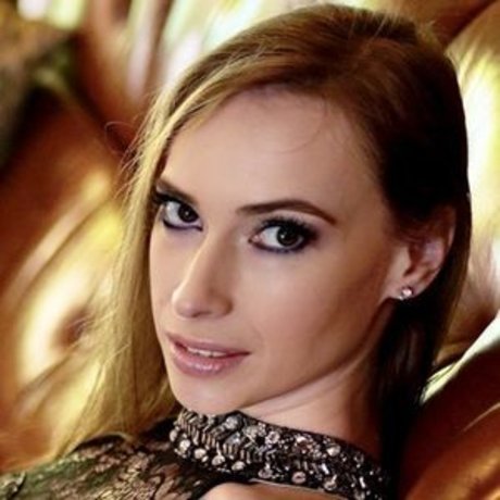 Nerudek sex model picture