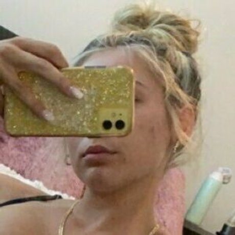 emilywillis18 nudes star galleries