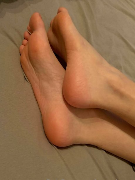 lauraaloove porn actress galleries