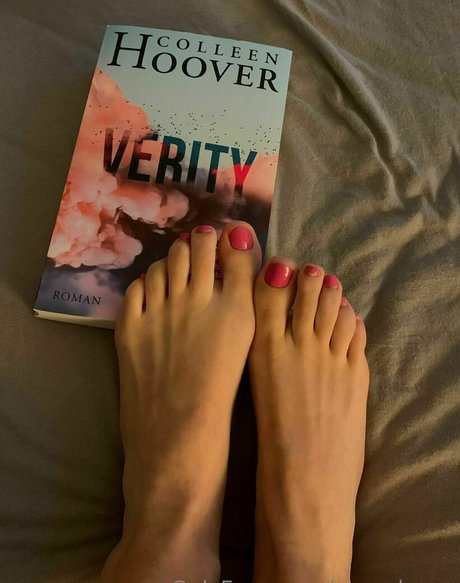 lauraaloove top model gallery