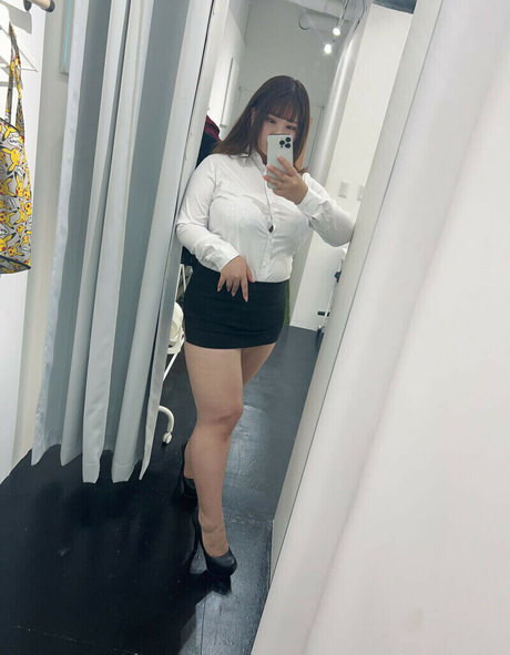 Hoshino Ume pornstar hd images