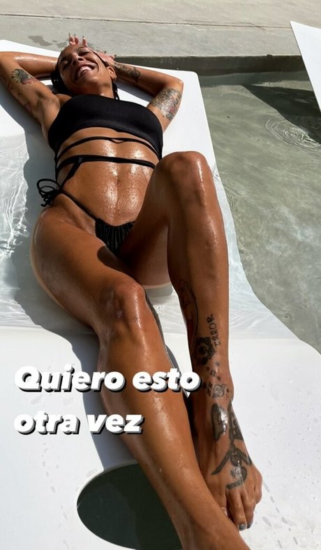 Lorena Castell sexy star gallery