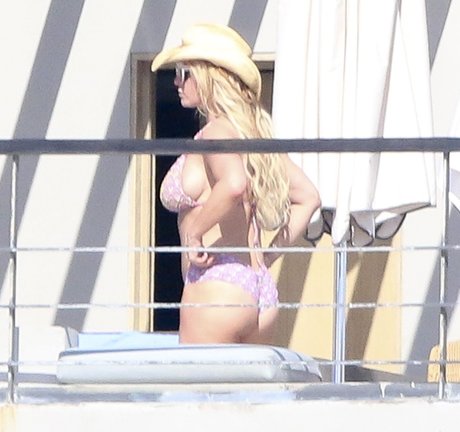 goth kitty onlyfans sexy xxx picture