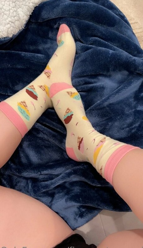 fingers toes soles free star xxx images